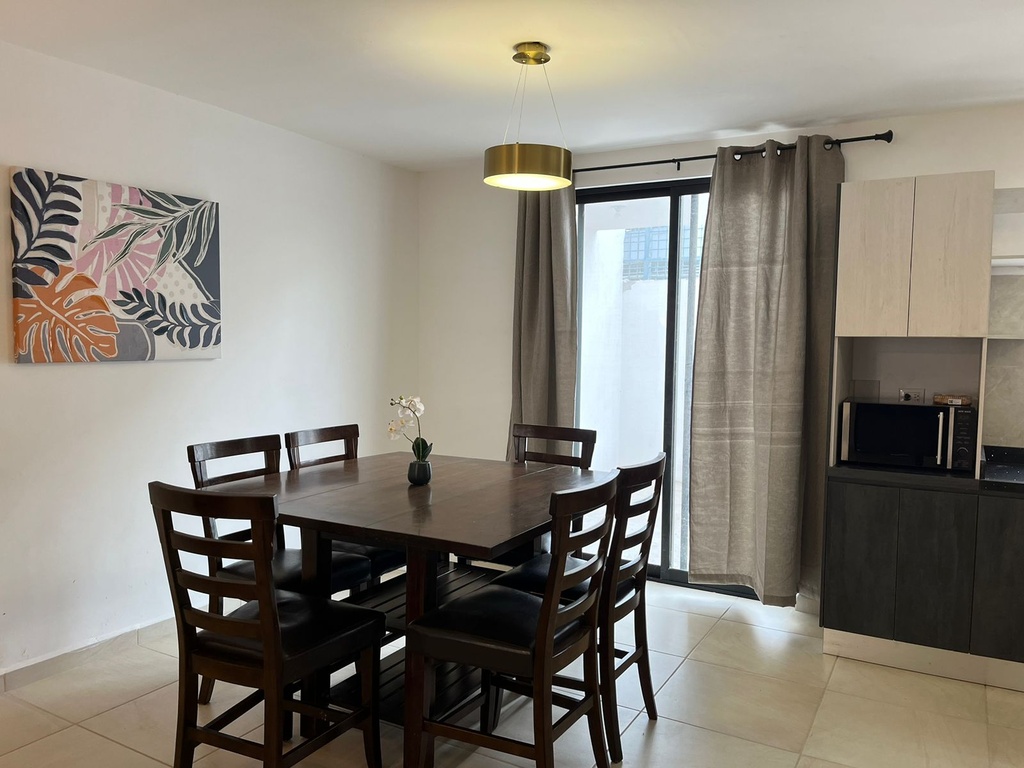 CASA EN RENTA SALTILLO SUR PRIVADAS LOS ALAMOS (AMUEBLADA)