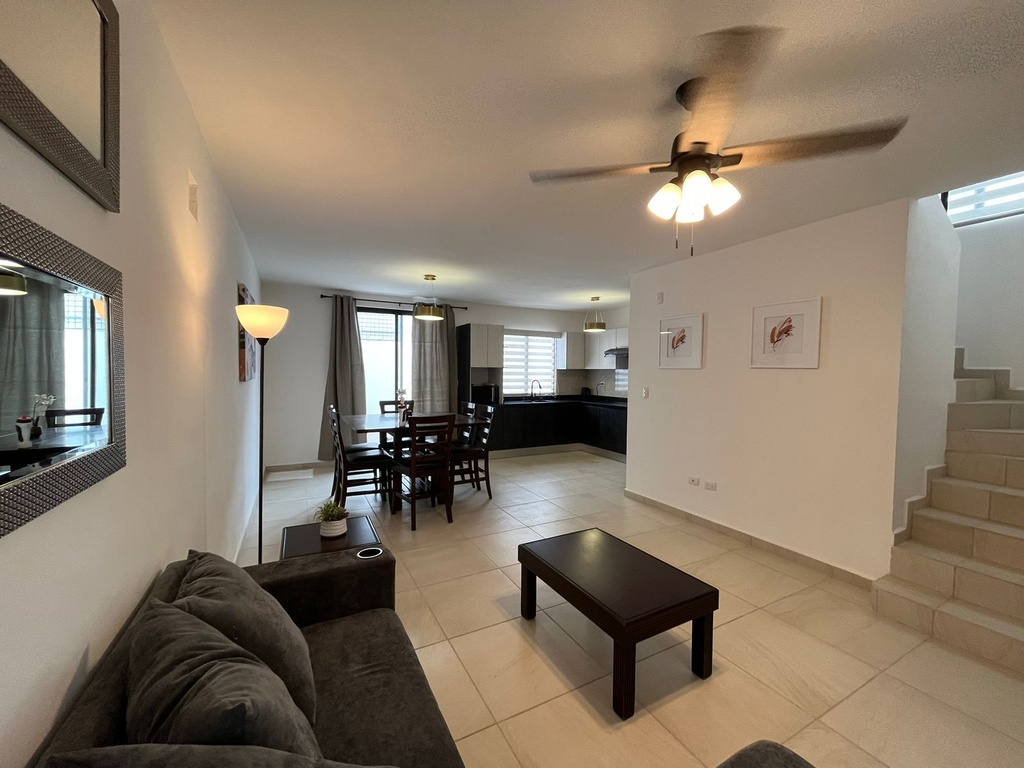 CASA EN RENTA SALTILLO SUR PRIVADAS LOS ALAMOS (AMUEBLADA)