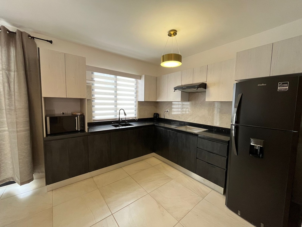 CASA EN RENTA SALTILLO SUR PRIVADAS LOS ALAMOS (AMUEBLADA)