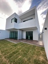 CASA EN VENTA EN FRACCIONAMIENT RINCON DE LOS ENCINOS MODELO 5