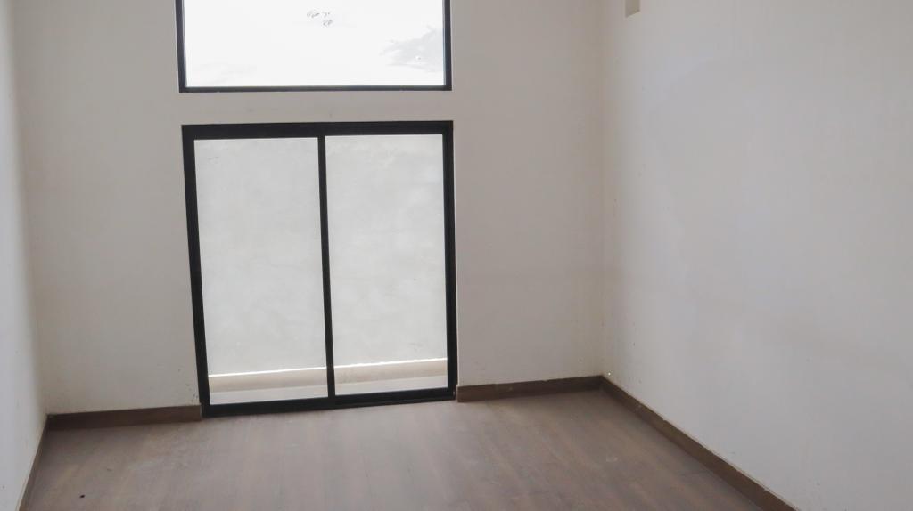 CASA EN VENTA EN FRACC. VALLE DE FONTANNA