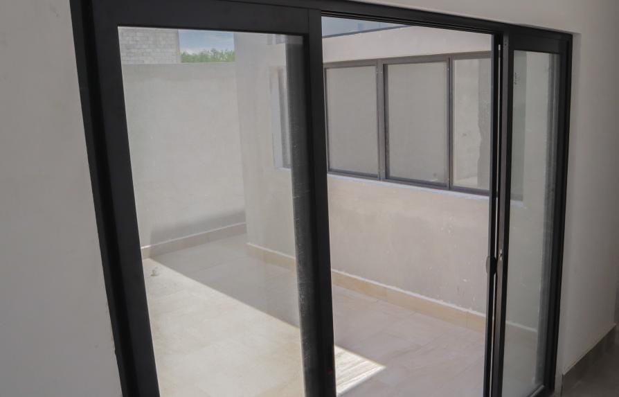 CASA EN VENTA EN FRACC. VALLE DE FONTANNA