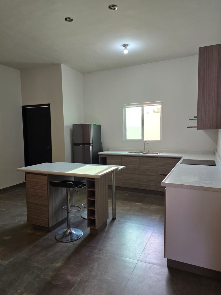 DEPARTAMENTO EN RENTA EN RAMOS ARIZPE COMPLETAMENTE AMUEBLADO Y EQUIPADO