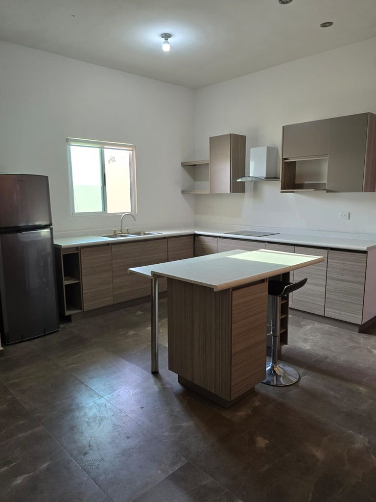 DEPARTAMENTO EN RENTA EN RAMOS ARIZPE COMPLETAMENTE AMUEBLADO Y EQUIPADO