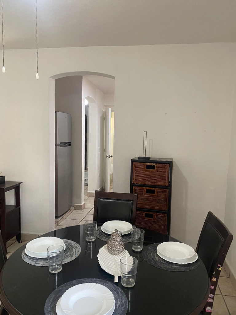 DEPARTAMENTO EN RENTA AL NORTE EN COLONIA DOCTORES COMPLETAMENTE AMUEBLADO Y EQUIPADO 