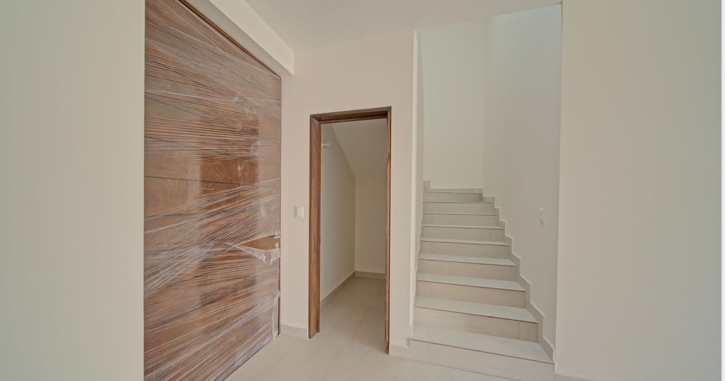 CASA EN VENTA AL NORTE DE SALTILLO EN FRACCIONAMIENTO PRIVANZAS DEL CAMPESTRE ACACIA M5L12 (PROYECTO ENTREGABLE EL 24 DE AGOSTO)