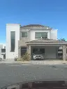 CASA EN VENTA AL NORTE DE SALTILLO EN FRACCIONAMIENTO CERRADO LAS CANTERAS