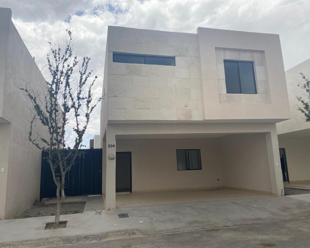 CASA EN RENTA EN FRACCIONAMIENTO SANTA ELENA EN ARTEAGA